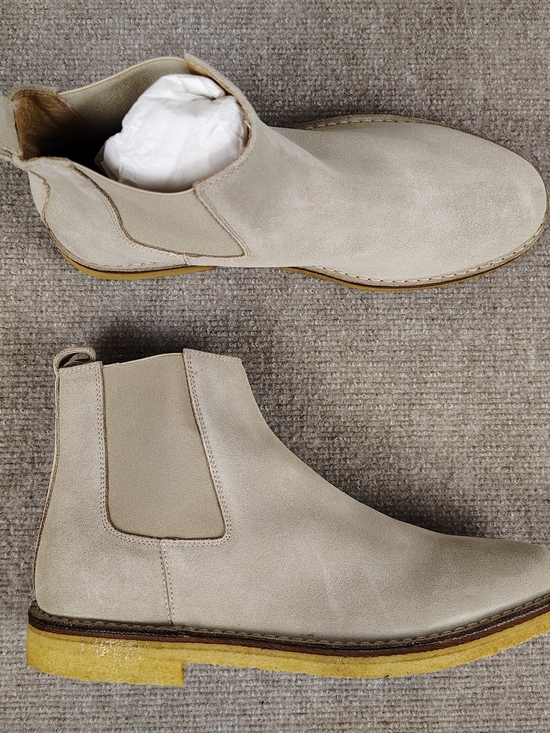 Mens BARNEYS NEW YORK Velour Beige Chelsea Boots Size 9M ITALY main image 7